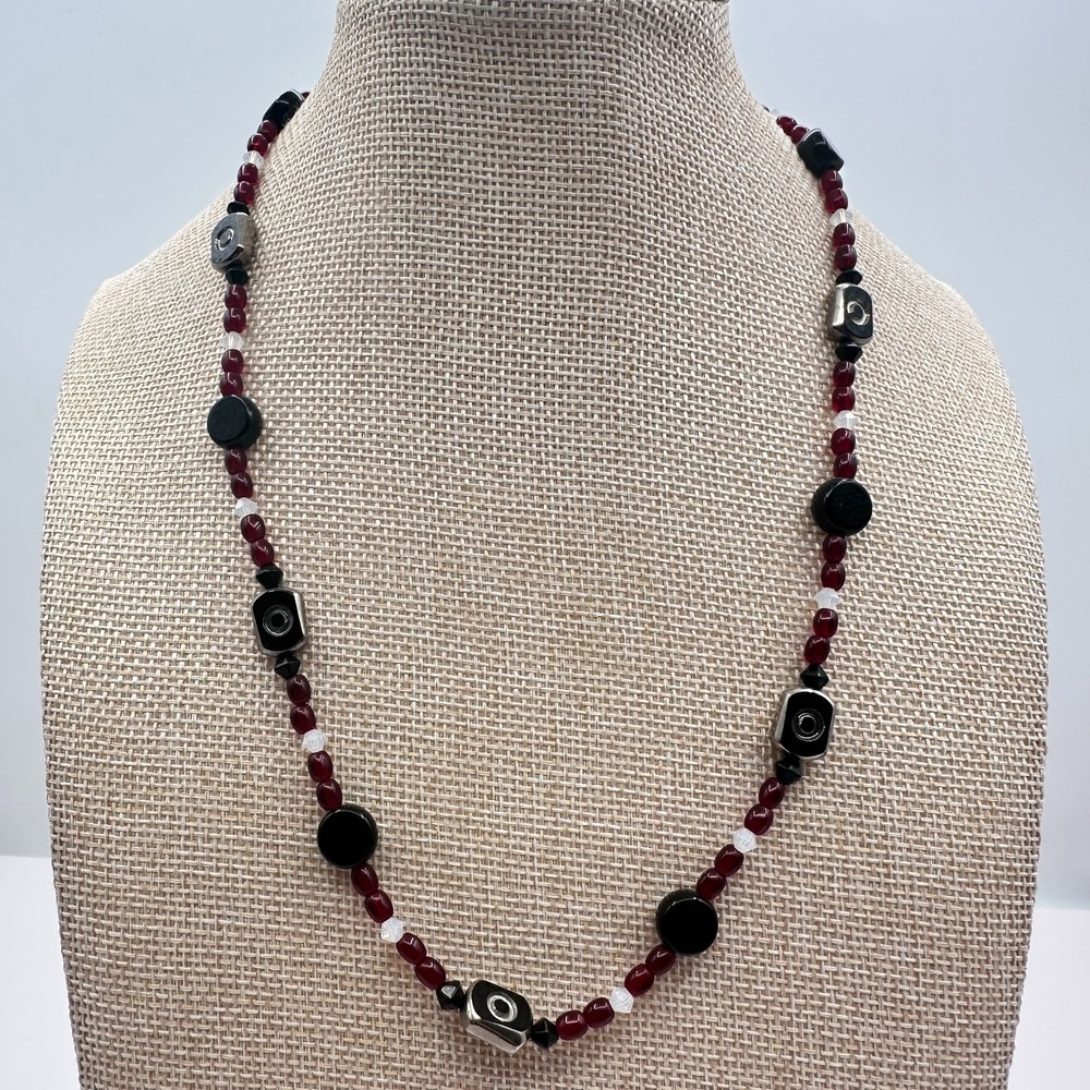 Vintage Y2K Red Black Beaded Necklace Silver Tone Accents Boho Style Jewelry
